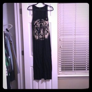 Forever 21 Dresses - BOGO 🦃 Graphic Tiger Maxi Dress Forever 21 Dresses - BOGO 🦃 Graphic Tiger Maxi Dress